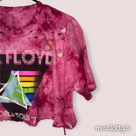 Crossed/Distressed Pink Floyd T-shirt - Picture 3 of 3